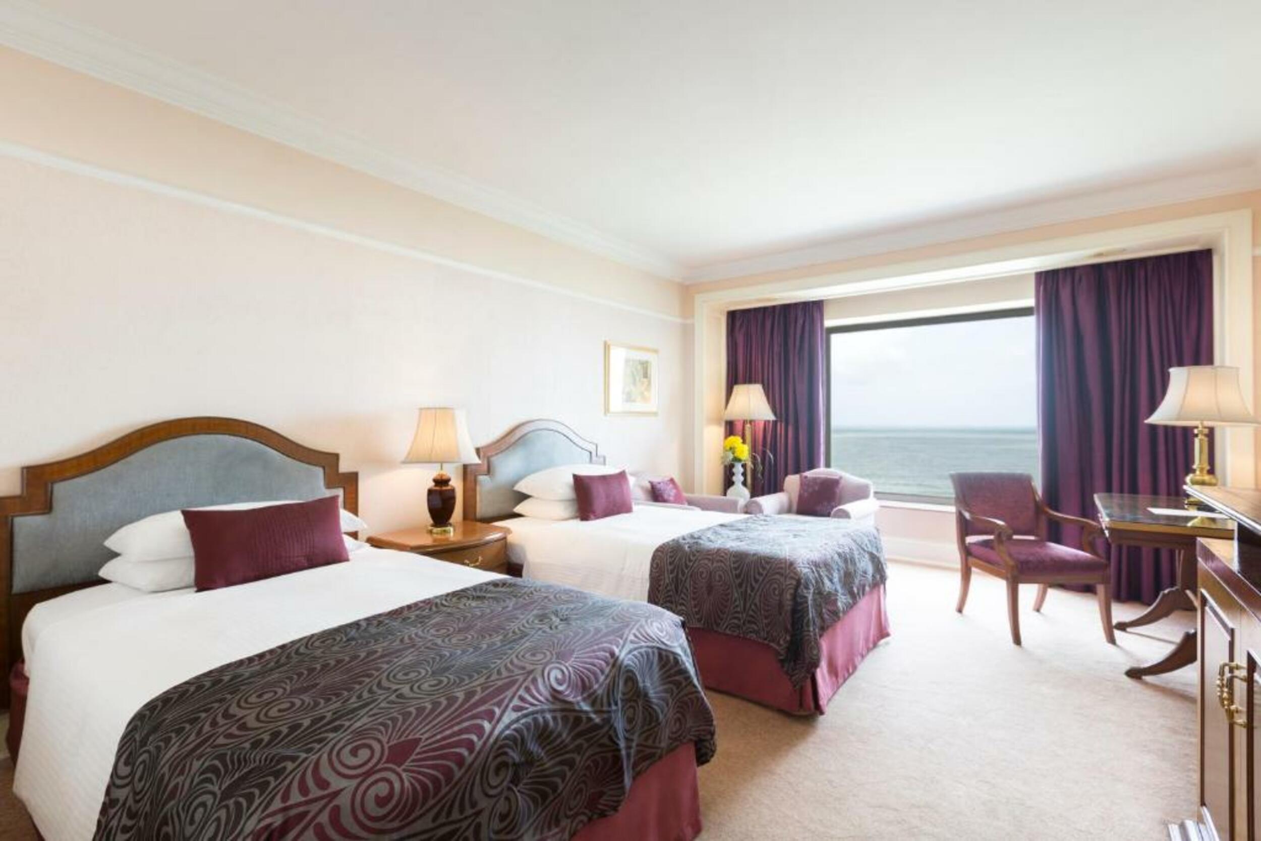 מלון מומביי Taj Lands End מראה חיצוני תמונה A room at the hotel